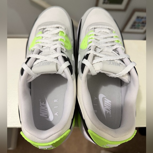 NIKE WOMENS AIR MAX 90 LV8 SNEAKERS-Photon Dust/White-Lime-Black-SIZE 8.5 - Picture 16 of 17